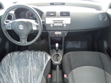 Suzuki 鈴木 Swift 照片2