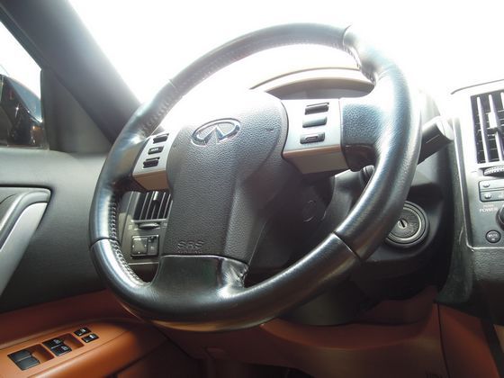 Infiniti 極致 FX35 照片3