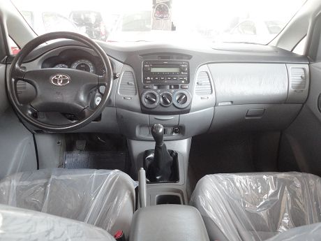 Toyota豐田 Innova 照片2