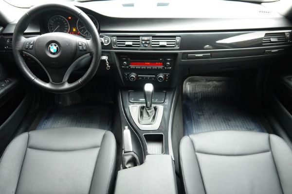 【太乙】2010年 BMW 320i 照片8