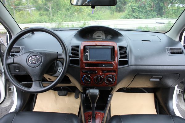 VIOS DVD 黑內裝 照片3