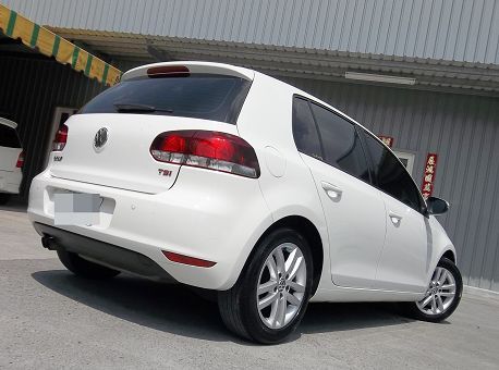 VW GOLF TSI 11年 1.4白 照片7