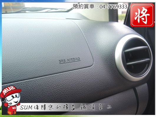 2011 日產Nissan LIVINA 照片6