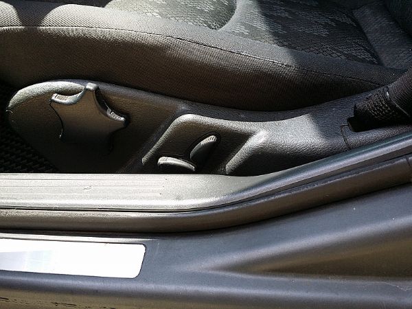 BENZ/賓士 C200K 照片9