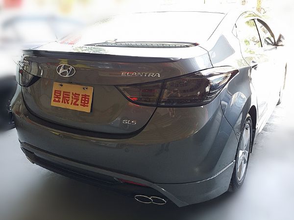 現代/Hyundai Elantra  照片3