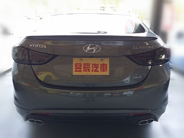 現代/Hyundai Elantra  照片4