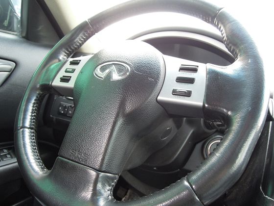 Infiniti 極致 FX35 照片3