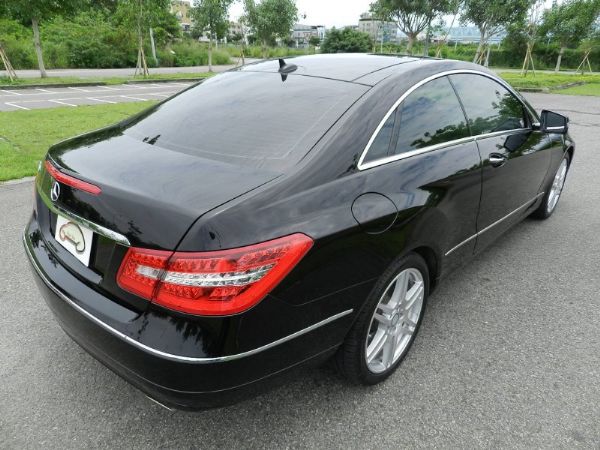  E350 COUPE 雙門 黑  照片9