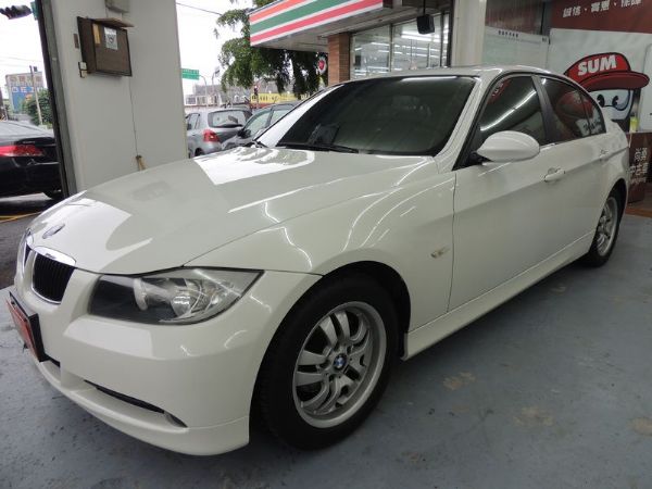 BMW  320 2.0 白 照片10