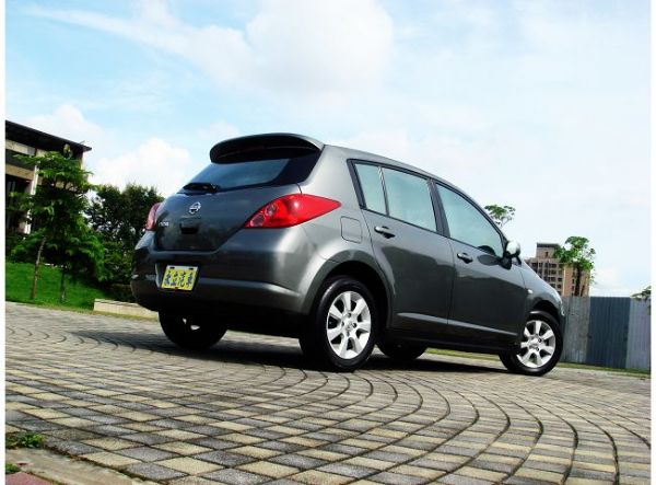 2008 NISSAN TIIDA 灰色 照片3