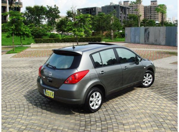 2008 NISSAN TIIDA 灰色 照片9