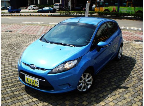 2012 Ford Fiesta 星耀藍 照片7