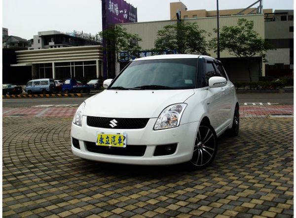 2010 Suzuki SWIFT 照片10