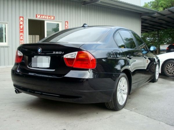 BMW 320I 07年 2.0黑 照片10