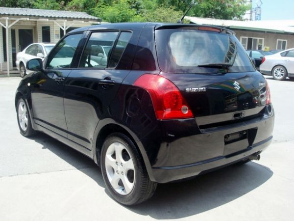 鈴木 SWIFT 2006年 1.5黑 照片10