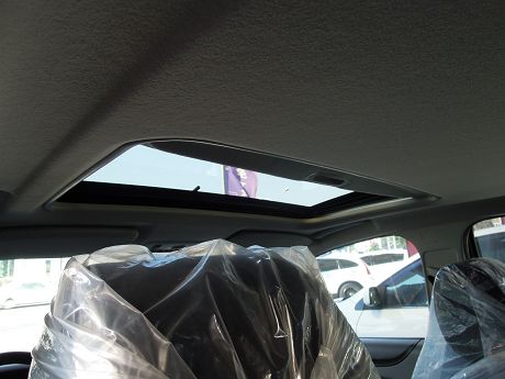 Ford 福特 Focus 1.8 照片9