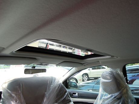 Ford 福特 Focus 1.8 照片9