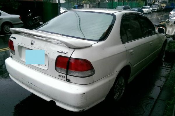 自售98年Honda 喜美Civic可議 照片2