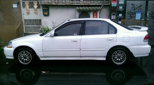 自售98年Honda 喜美Civic可議 照片5