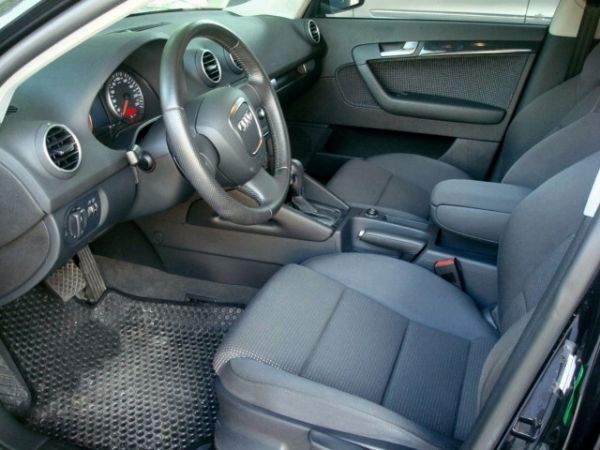 奧迪 AUDI A3 2008年2.0黑 照片5