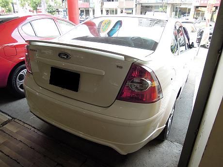 Ford 福特 Focus 1.8 照片10