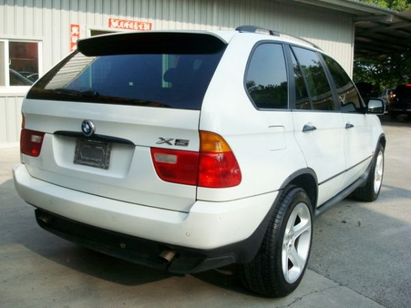 BMW X5 01年 3.0白 照片9