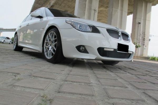 BMW 523 照片5