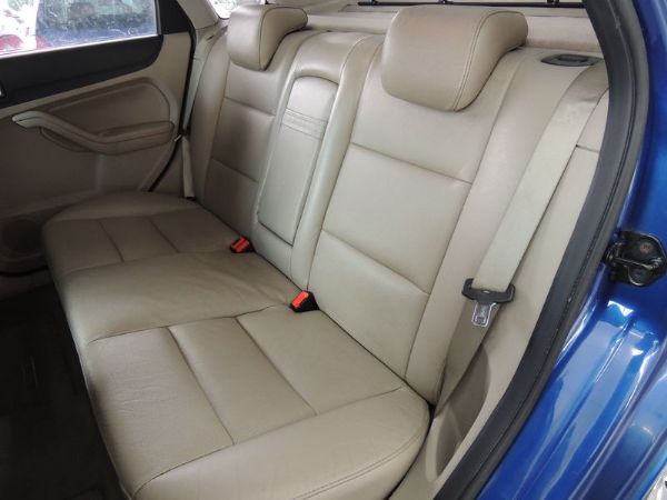 Ford 福特 Focus 1.8 藍色 照片4