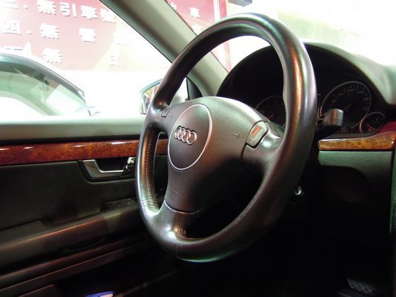 Audi 奧迪 A4 1.8T 照片3