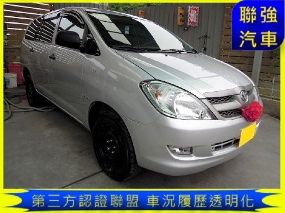 Toyota豐田 Innova 照片1