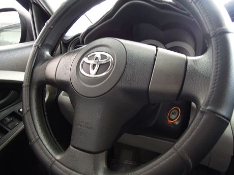 Toyota豐田 RAV4 照片3