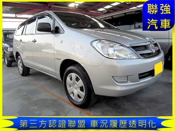 Toyota豐田 Innova 照片1