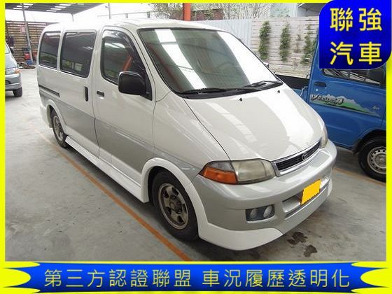 Toyota豐田 Hiace Solem 照片1