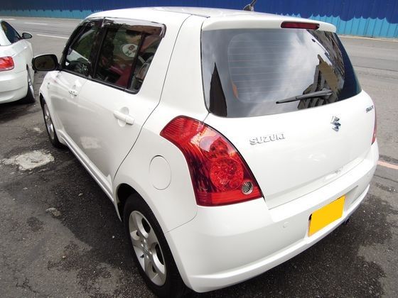 Suzuki 鈴木 Swift 照片10