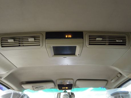 Nissan 日產 Serena QRV 照片5