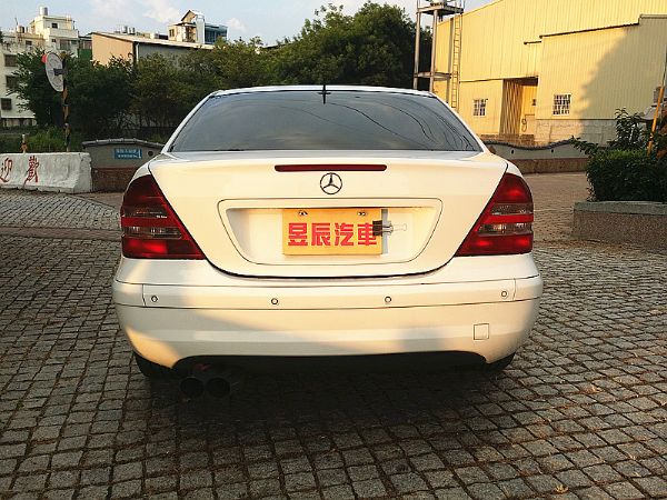 BENZ/賓士 C200K 照片4