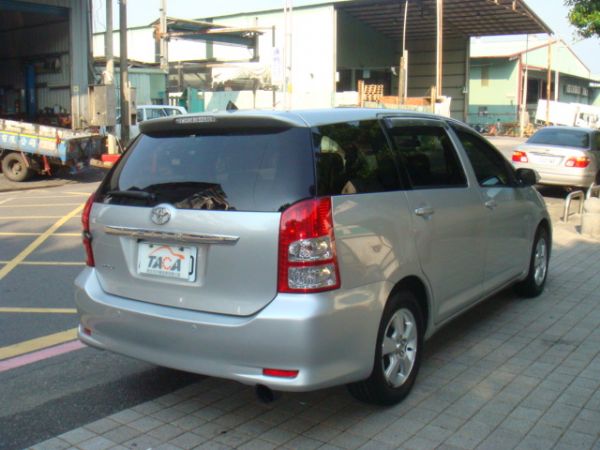 TOYOTA WISH 照片2