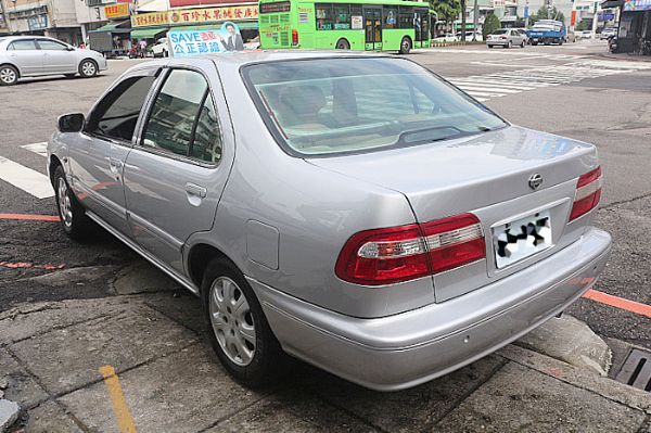 日產/HV SENTRA 富士康汽車 照片4