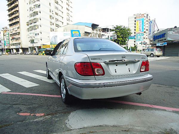 日產/180 SENTRA 富士康汽車 照片4