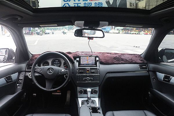 賓士/C300 AMG 富士康汽車 照片5