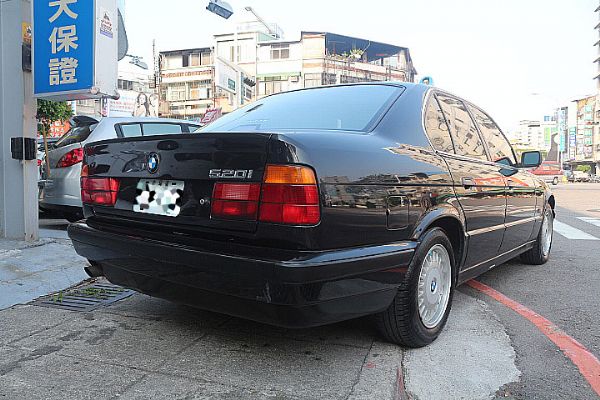 品皇SAVE認證 1994年 BMW 5 照片2