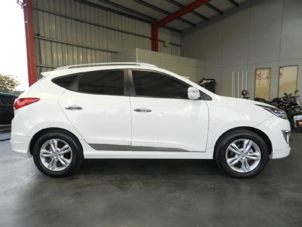 Hyundai 現代  IX35 2.0 照片10