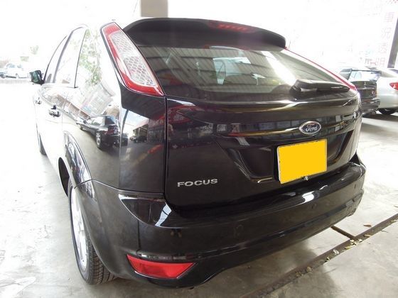 Ford 福特 Focus 1.8 照片10