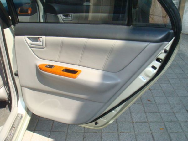 TOYOTA ALTIS 照片6