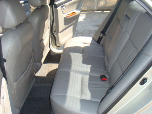 TOYOTA ALTIS 照片8