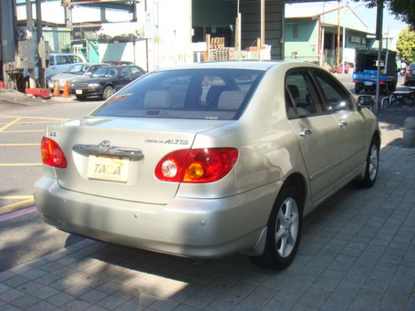 TOYOTA ALTIS 照片2