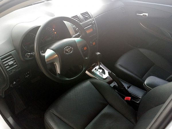 TOYOTA 豐田 Altis  照片7