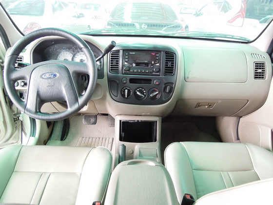 Ford 福特 Escape 照片2