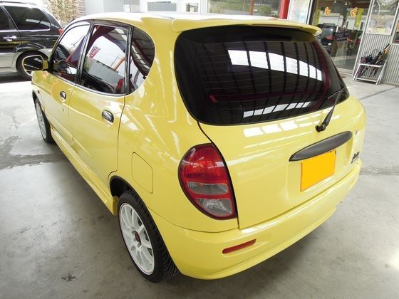 Daihatsu 大發 Sirion 照片10