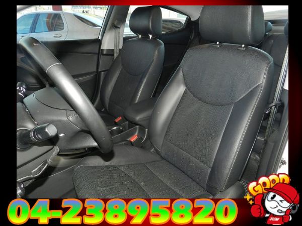 HYUNDAI ELANTRA  1.8 照片5